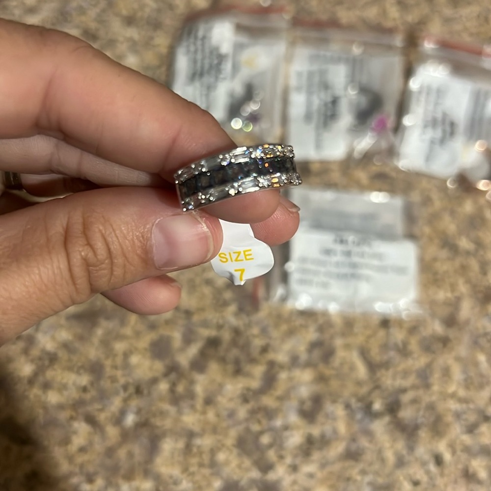Multiple Bomb Party Rings - Size 7